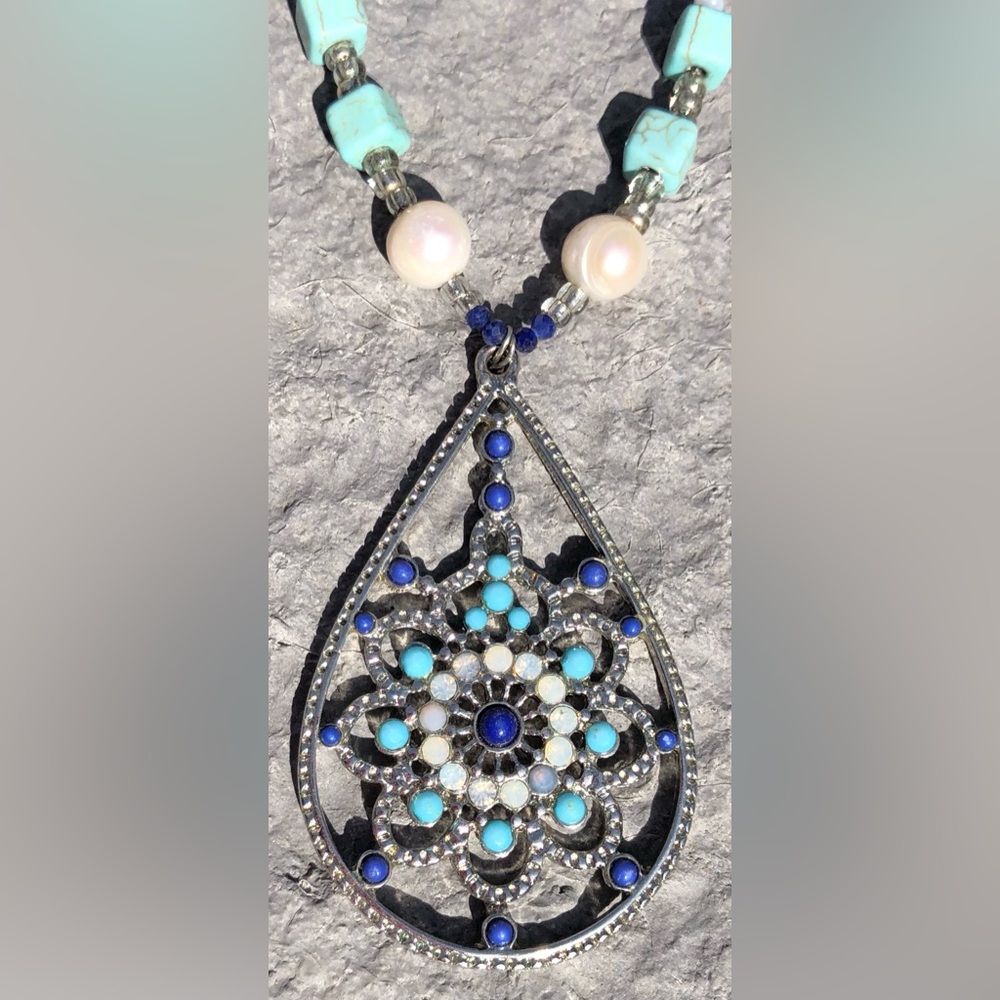 HANDCRAFTED Upcycled silver blue beaded pendant necklace Southwestern vibe - Picture 3 of 6